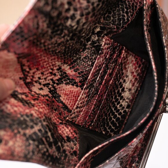 Kenneth Cole Reaction Clutch With Coin Purse Pink Snake Skin Pattern - Picture 11 of 12